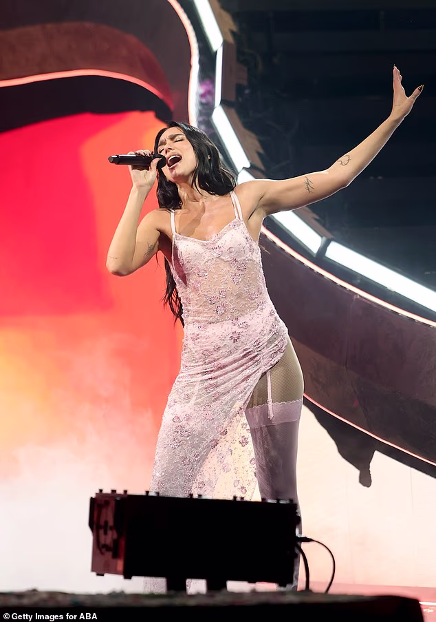 One of the biggest pop stars in the world, Dua is currently travelling the States for the US leg of her global Radical Optimism Tour, which is set to come to a close in December (seen this month)