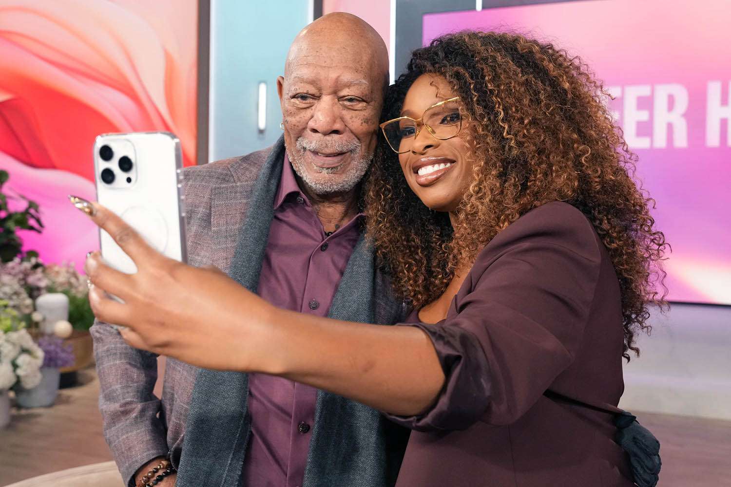 Morgan Freeman and Jennifer Hudson Pose for a Selfie, Plus Ana de Armas, Paris Hilton & Ryan Phillippe and More